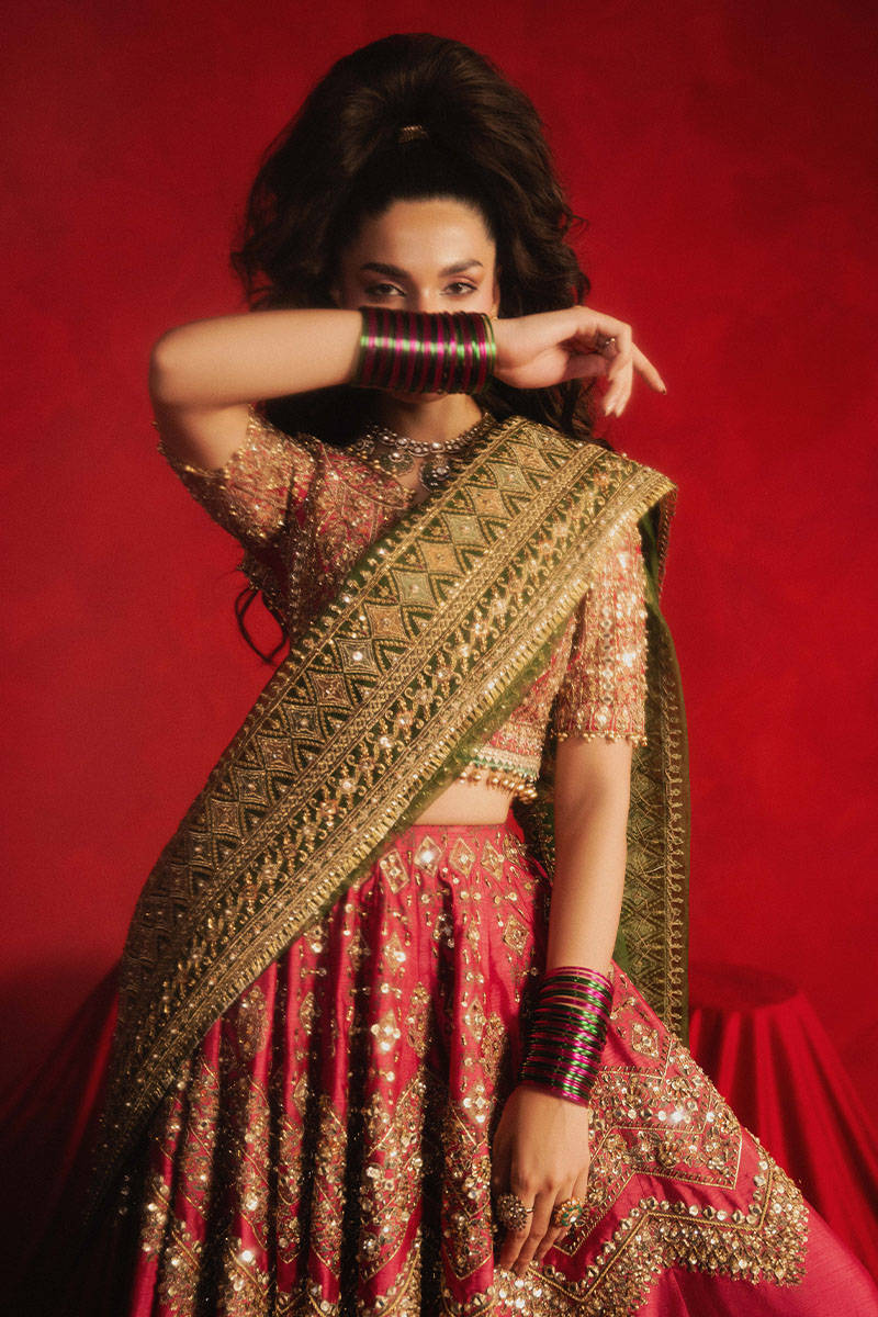 AFA - M N R - Gul Badan - 065