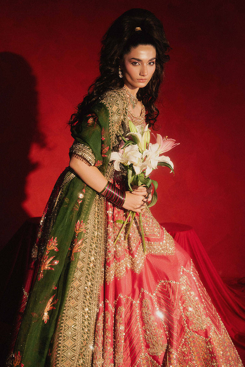 AFA - M N R - Gul Badan - 065