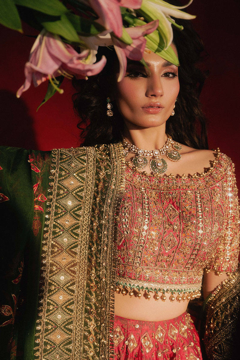 AFA - M N R - Gul Badan - 065