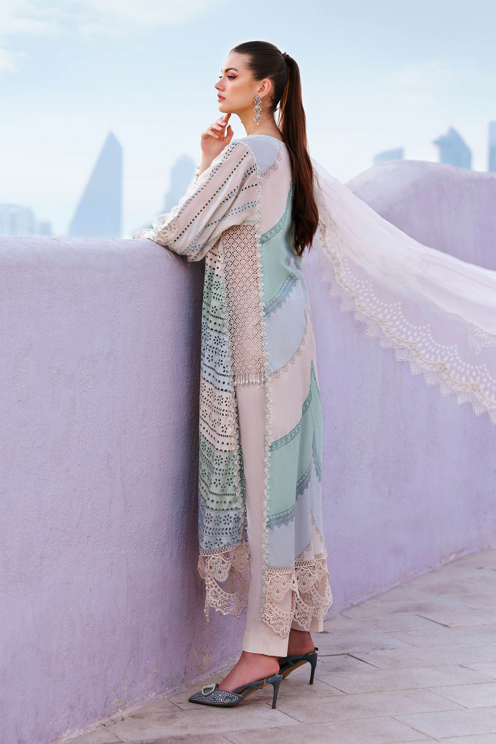 AFA - Maria B - Luxury Lawn Unstitched Embroidered 3Pc Suit - 186