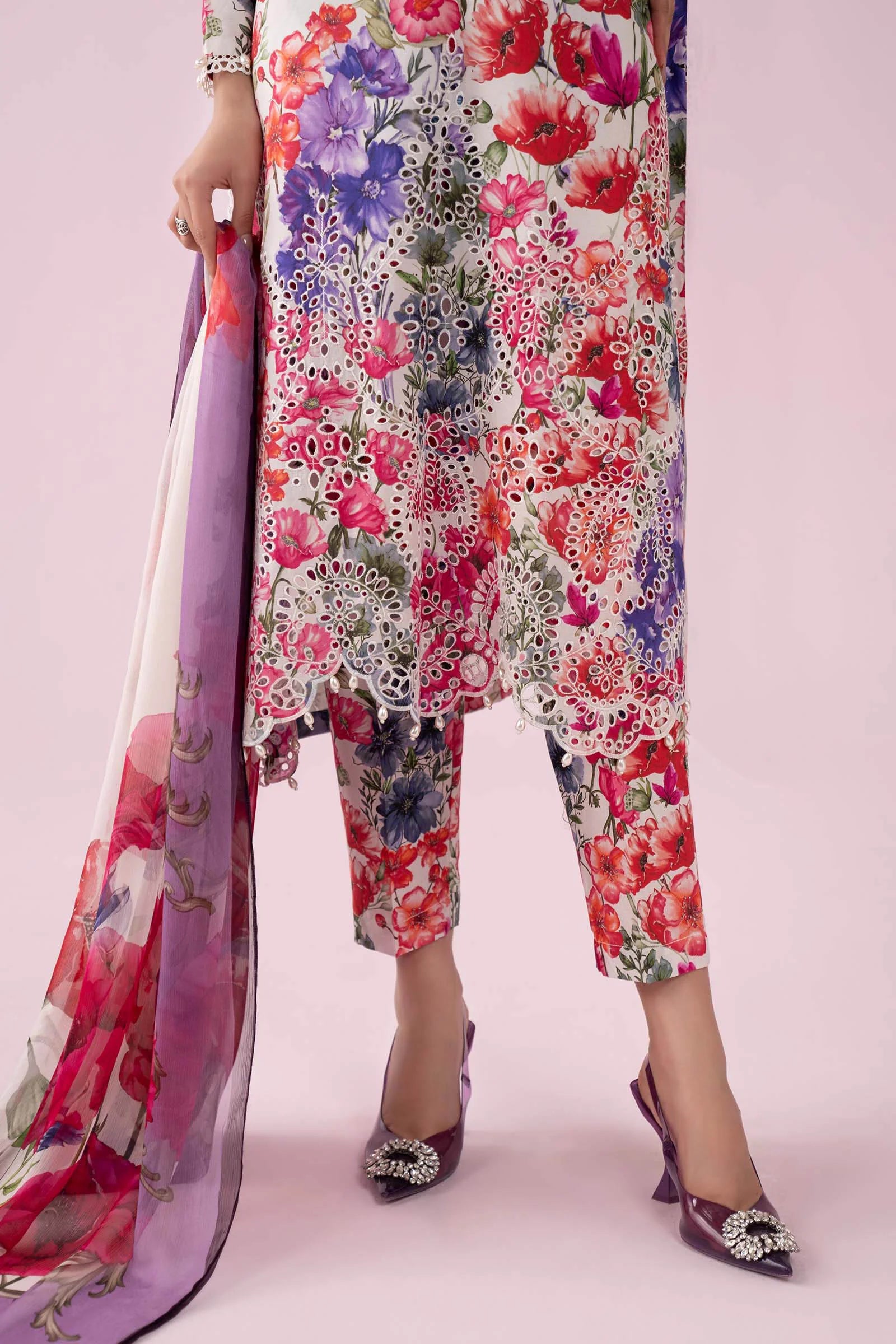 AFA - MARIA B - MPrints Embroidered Lawn Unstitched 3Pc Suit - 189