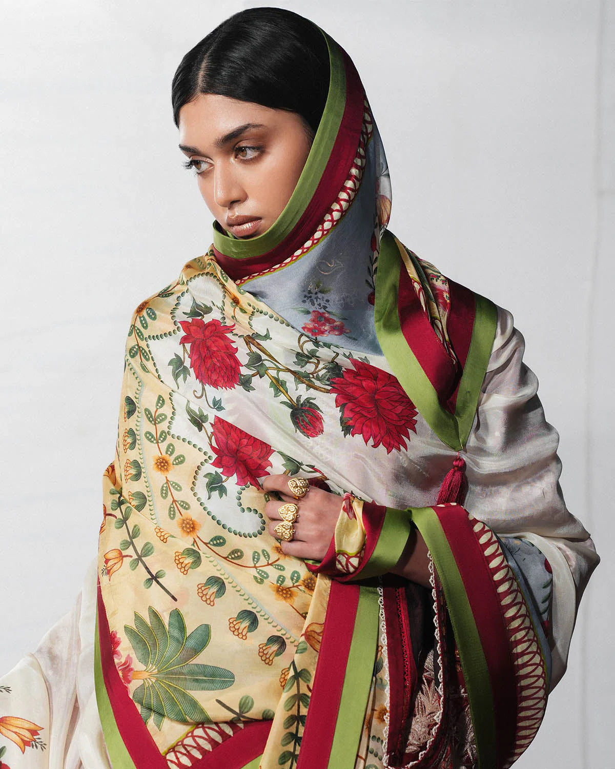 AFA - HUSSAIN REHAR LAWN  - JUGNU DIRYAZ - 3PC SUIT - 179