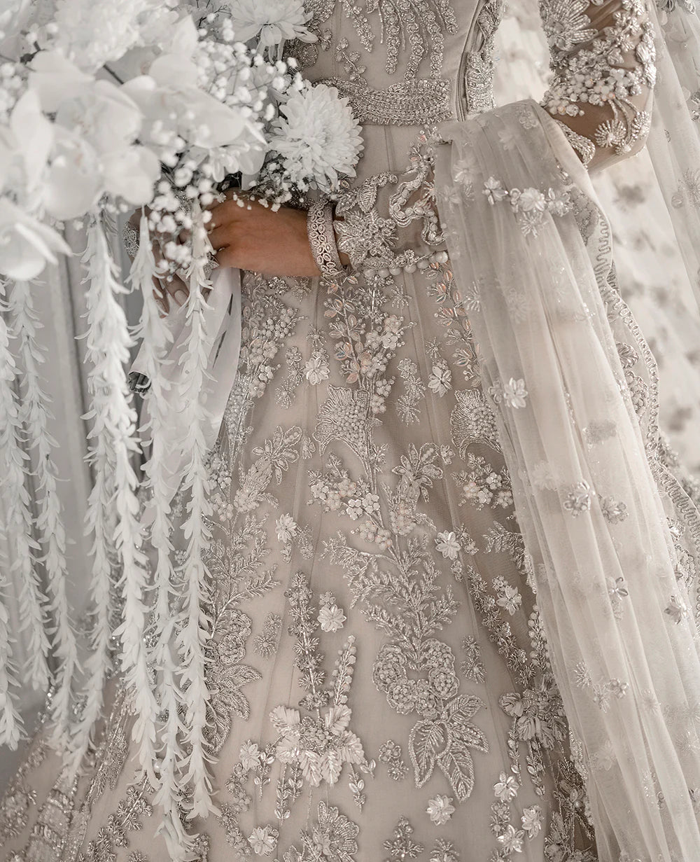 AFA - Republic Womenswear - E-52 - 116