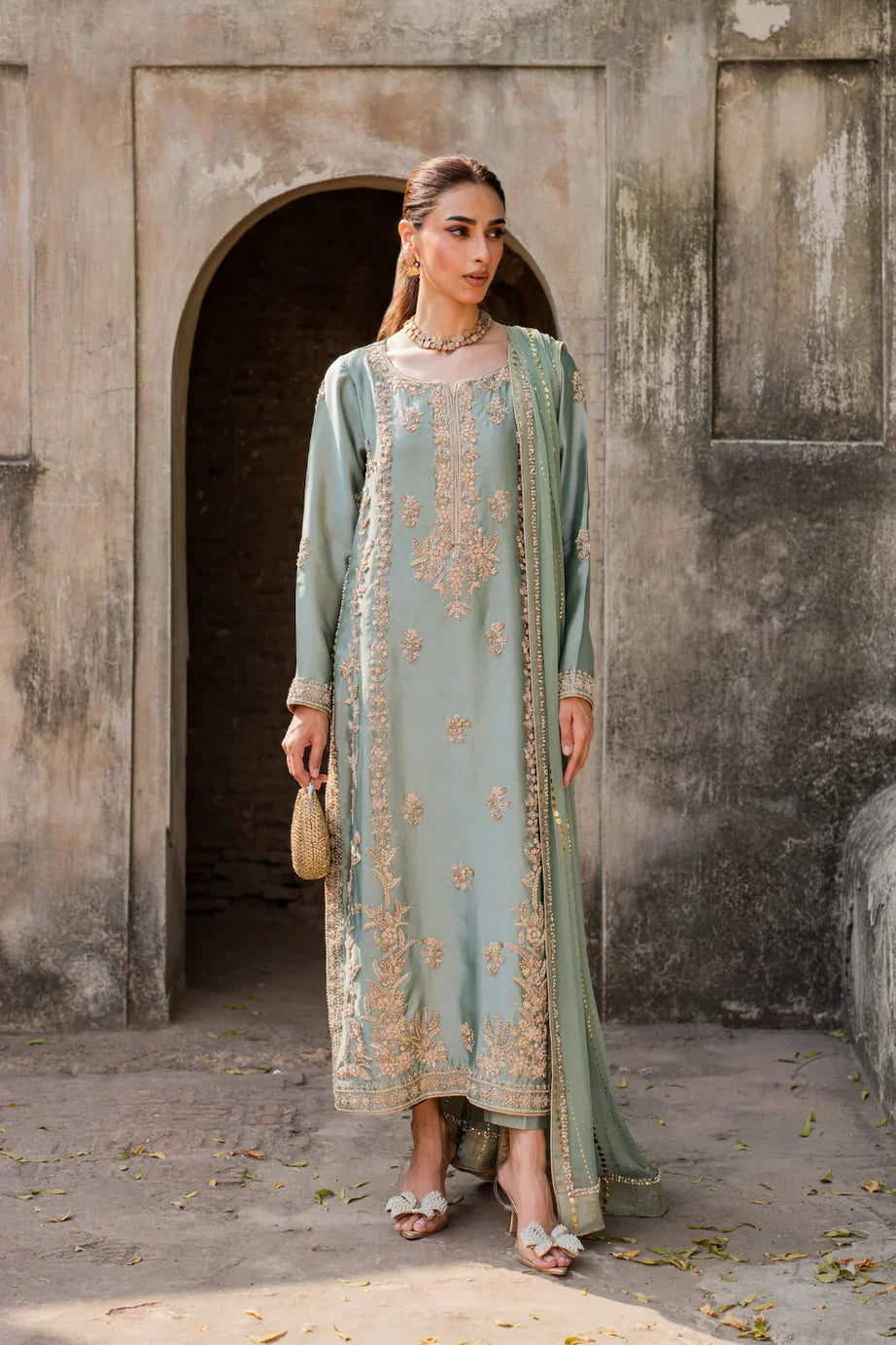 NAYAB || VINTAGE