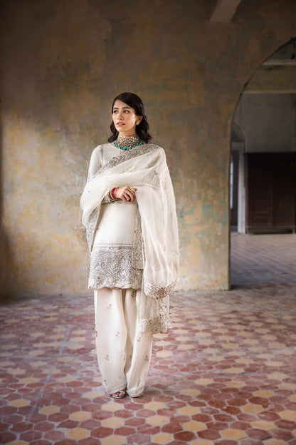 Erum Khan - Ivory