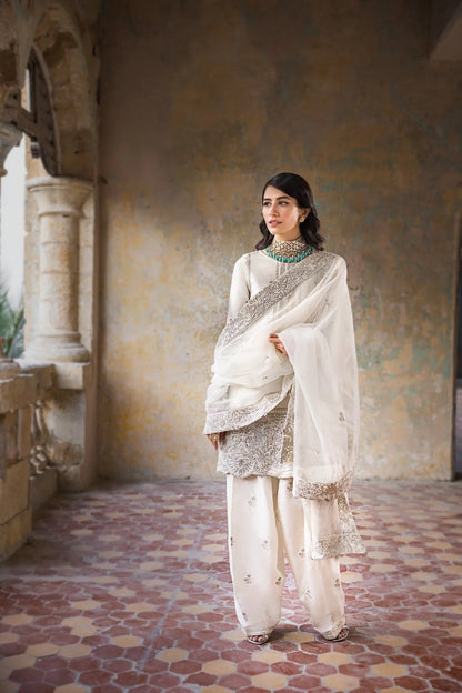 Erum Khan - Ivory